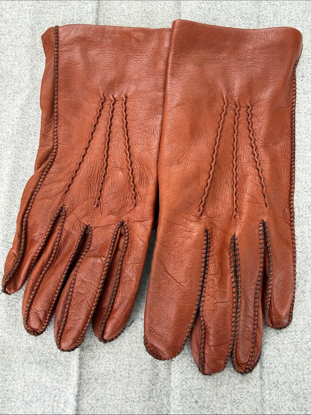 Men's Brown Leather Stitch-Detail Gloves